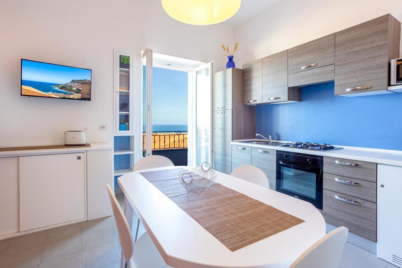 Appartamento Moderno Con Vista Mare Castelsardo Eksteriør bilde