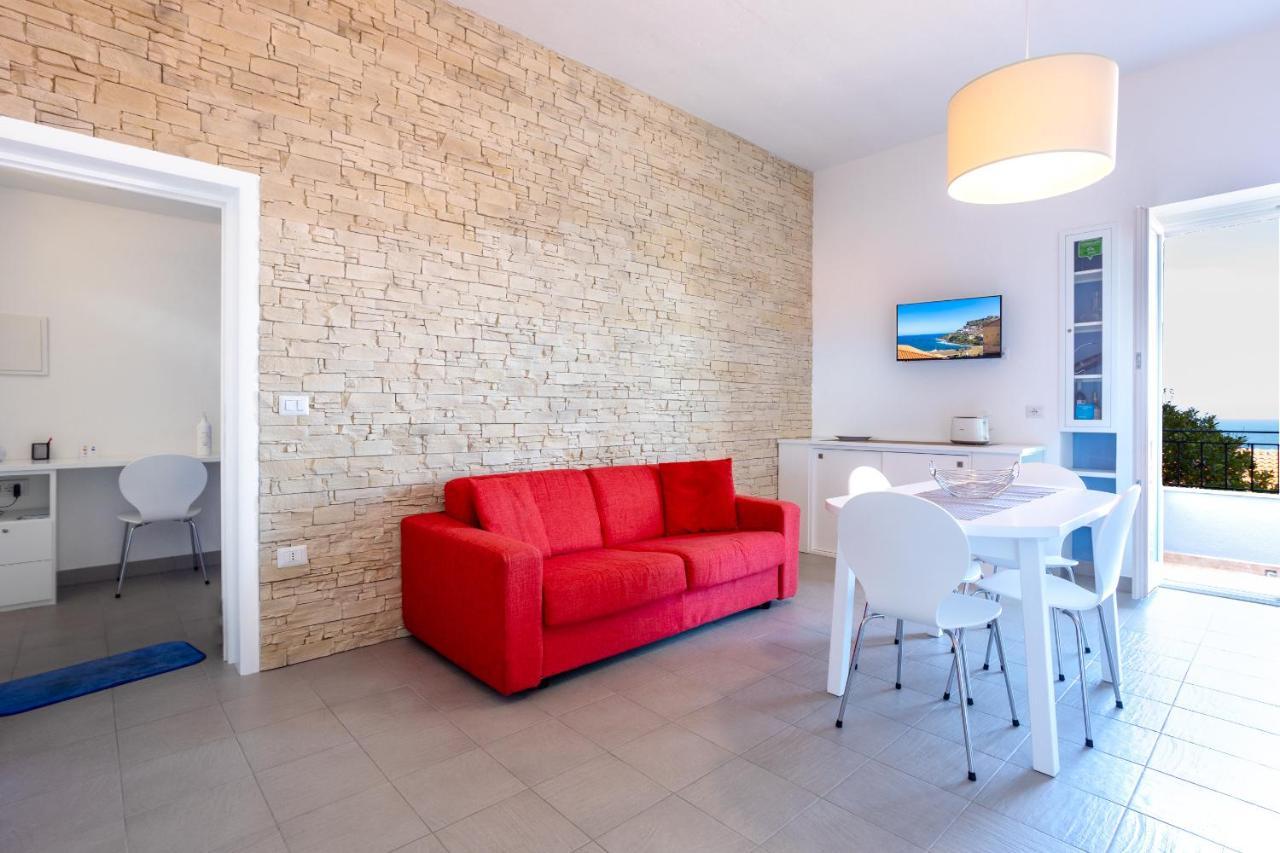 Appartamento Moderno Con Vista Mare Castelsardo Eksteriør bilde