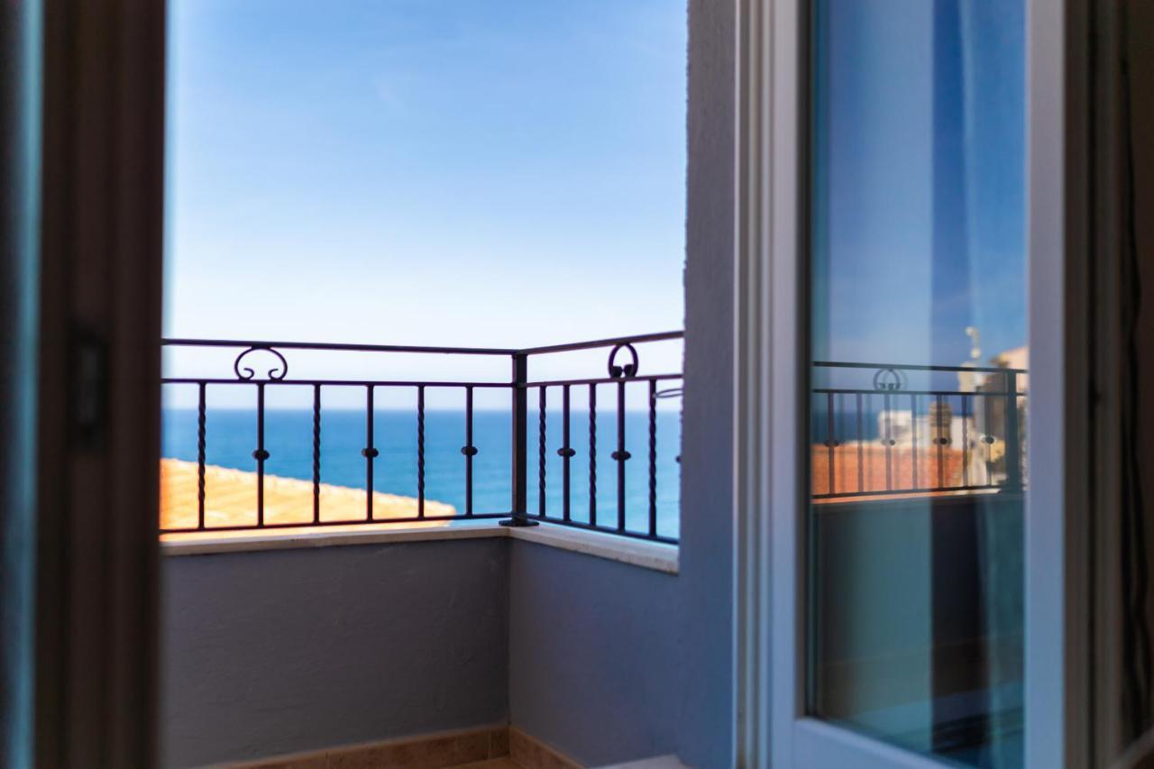 Appartamento Moderno Con Vista Mare Castelsardo Eksteriør bilde
